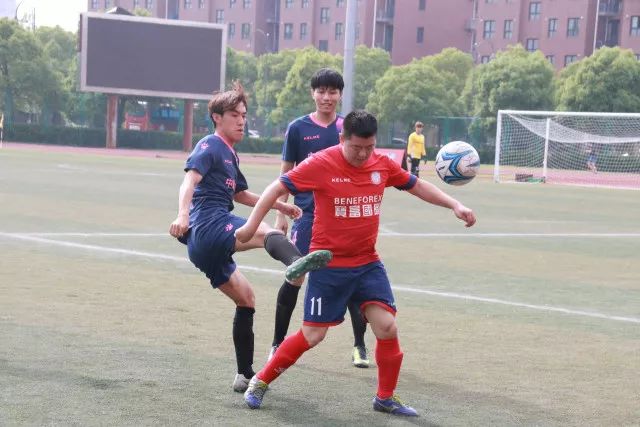 任骏飞15+12威姆斯13分 广东7人上双大胜深圳